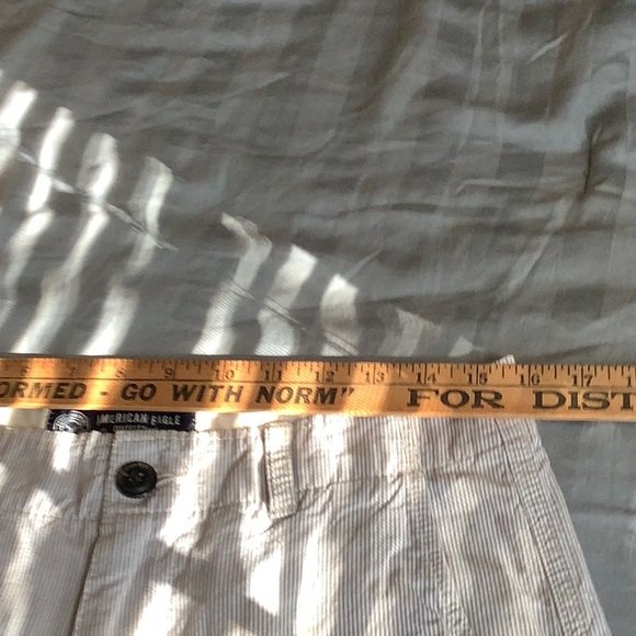 American Eagle Outfitters Classic Pinstripe Shorts Men's Size 30 - Picture 6 of 6